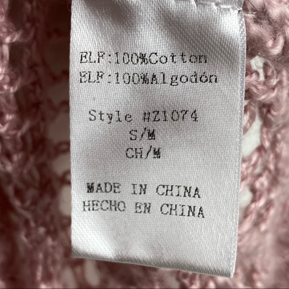 The ZigZag Stripe size Medium Women’s Pink Crochet Short Sleeve Knit Sweater - Picture 5 of 6